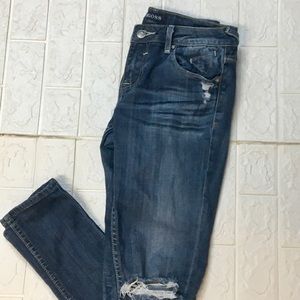 Vigoss distressed straight leg jeans the Thompson tomboy